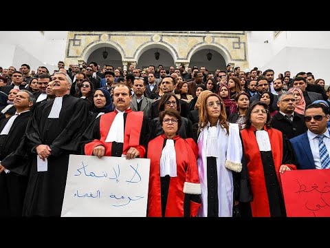إضراب عام للقضاة في تونس رفضا لقرارات الرئيس قيس سعيد عزل نحو ستين منهم…