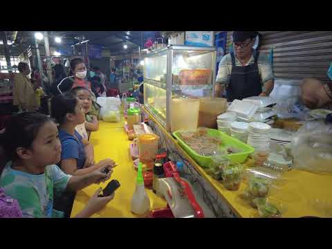 【4K】Delicious Chicken Rice Century Plaza Market - Phnom Penh 2021