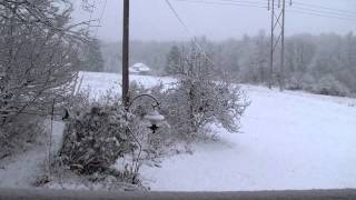 preview picture of video 'Time lapse video of snow in Vinco Pa Nov 26, 2014'