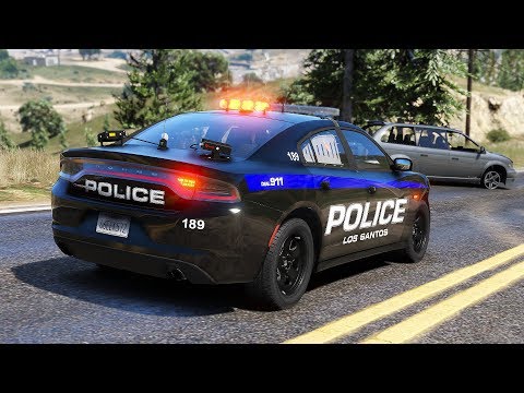 Spike Strips for Robbery Suspect (LSPDFR - 1086)