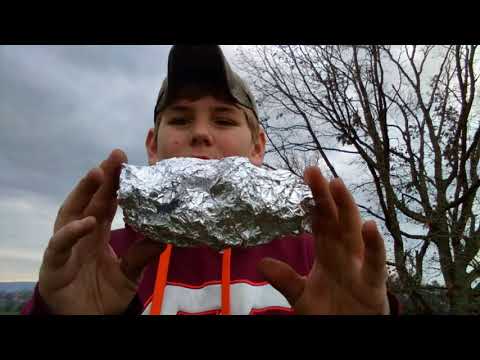 Does aluminum foil turn to slag when you melt it down?