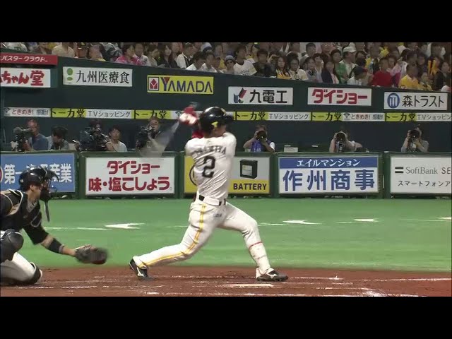 【4回裏】緩い変化球にうまく体を回転!! ホークス・今宮 中盤に貴重な7号2ラン 2015/9/28 H-F