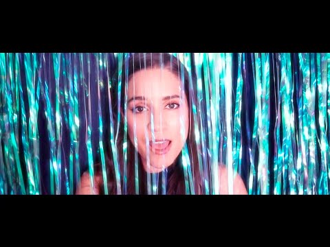 Gina Naomi Baez - Solitary (Official Video)