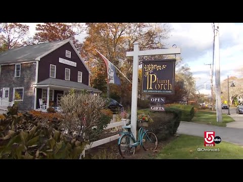 A year-round burst of color at The Plum Porch