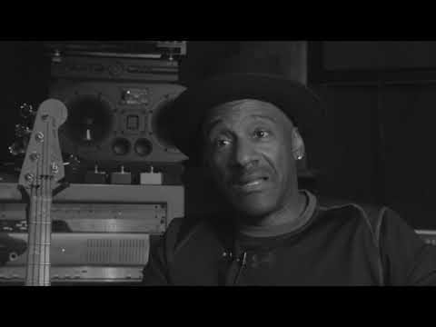 Marcus Miller - ON WORKING WITH DEAN BROWN