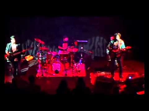 @TAAQ @spotlites Thermal and a Quater live band