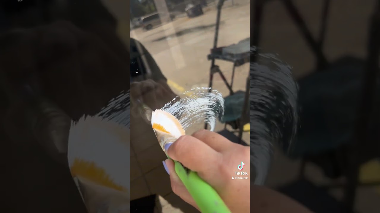 SMOOTH! Learn how to paint windows! #subscribe #howtopaint #houstonartist #windowpainting