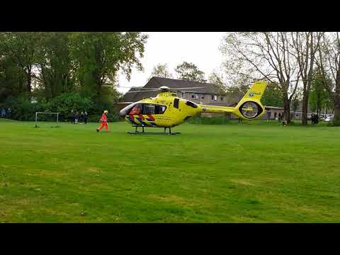 Traumahelikopter opstijging Emmen/Bargeres