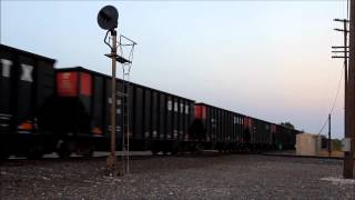 preview picture of video 'BNSF GATX unit hoppper train at Milano, TX - 8/12/2012 - ATCS Monitoring'