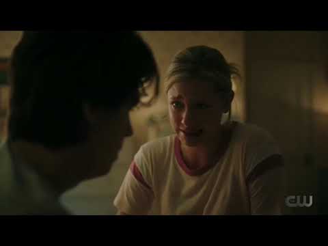 Riverdale Season 5 Kiss Scene - Lili Reinhart Kiss