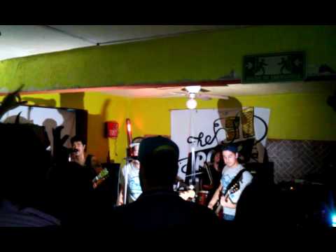 Rompiendo Cadenas / NUNO / RockHouse