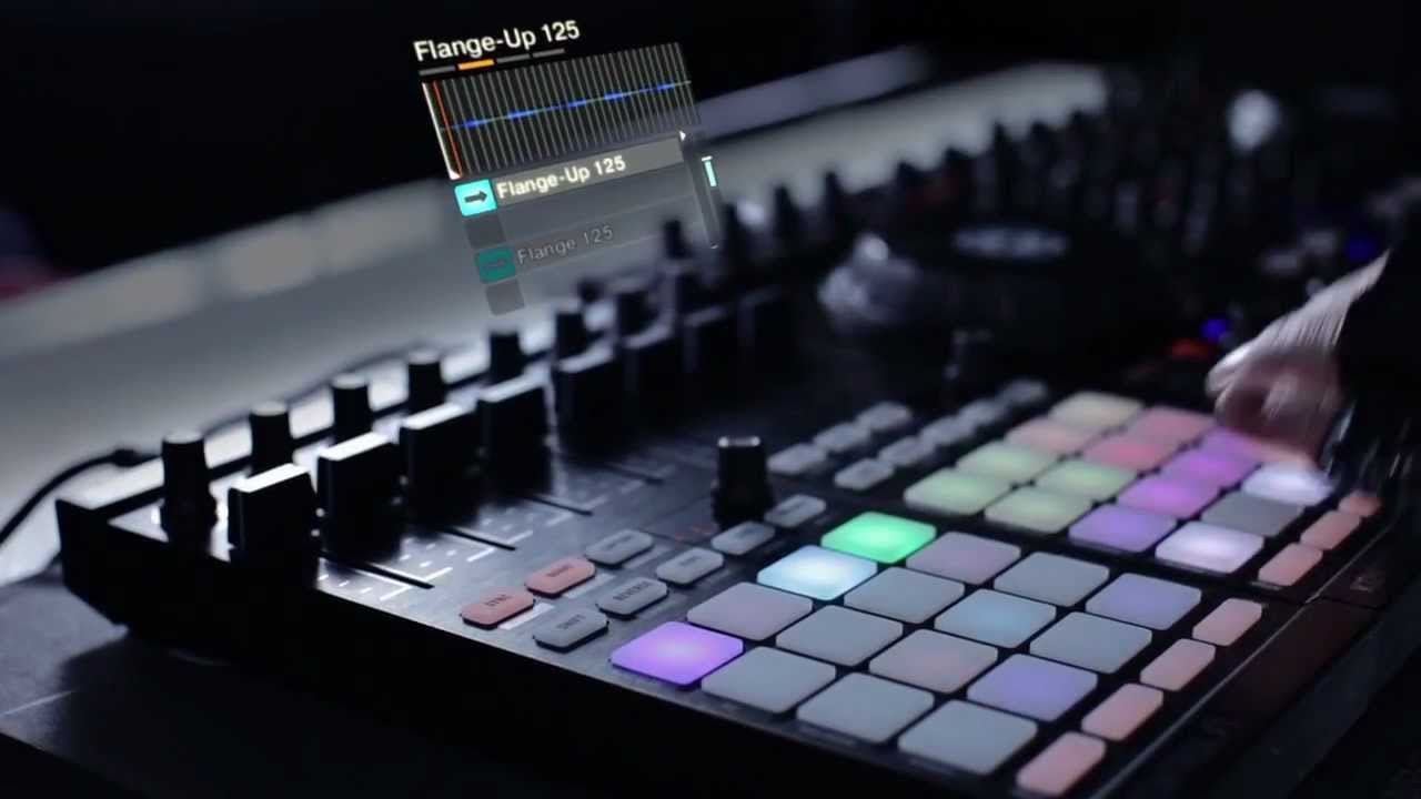 TRAKTOR KONTROL F1: Playing live with Stewart Walker | Native Instruments - YouTube