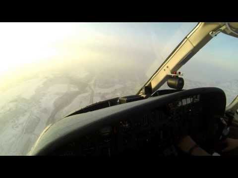 Aspen, CO (KASE) Approach and Landing with 3 miles of Visibility - 1080p