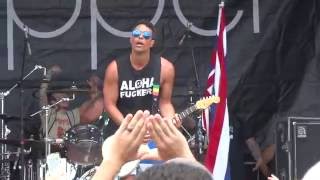 Pepper - No Control / Give It Up Live at Vans Warped Tour 2016 in Houston, Texas