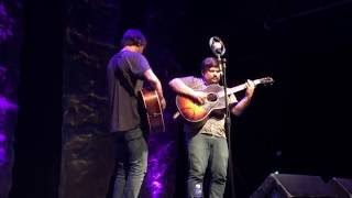 Glen Phillips - &quot;Held Up&quot; (10/12/16)