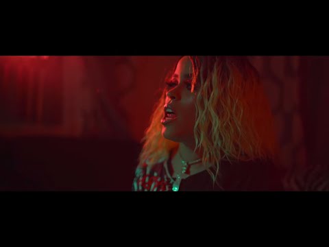 Musicologo El Libro & Lady Vixxen - Ruede Paya | Video Oficial