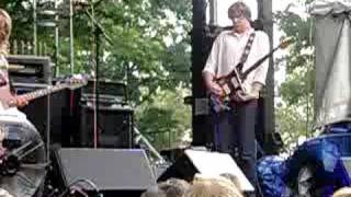 Sonic Youth - She Is Not Alone