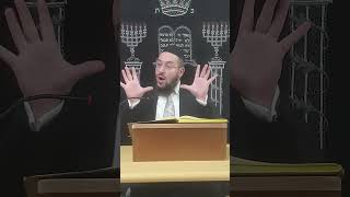 דקה של הלכה הגאון הרב יעקב ישראל הכהן הלכות ציצית #81 (דר וסוחרת - הלוויין של מרן) - התמונה מוצגת ישירות מתוך אתר האינטרנט יוטיוב. זכויות היוצרים בתמונה שייכות ליוצרה. קישור קרדיט למקור התוכן נמצא בתוך דף הסרטון