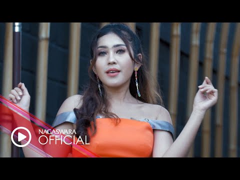 download lagu mp3 mp4 Yuni Artist, download lagu Yuni Artist gratis, unduh video klip Yuni Artist