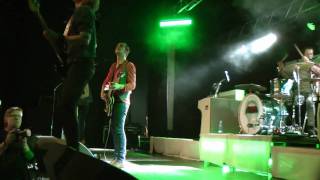 THE BLUE VAN - Silly Boy (2011)