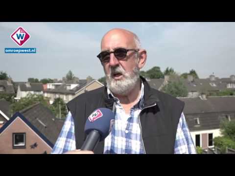 Man rijdt eigen huis Ammerstol binnen