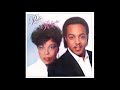 Peabo Bryson & Roberta Flack - Only Heaven Can Wait (For Love) (Live)