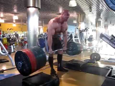 Deadlif 433kg(954lb) bar on the box 15sm(6in)-3 reps RAW
