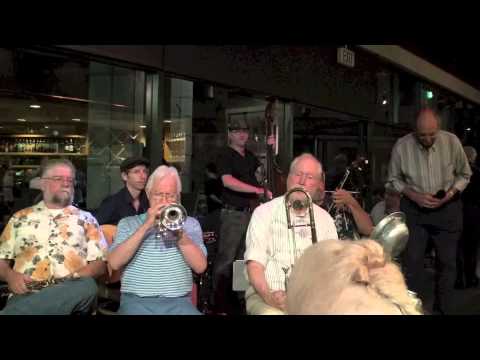 Clint Baker's Cafe Borrone All Stars  "La Vie en Rose"