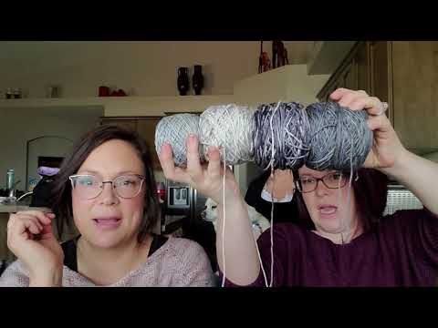 Cozy Up Knits episode 224: Snack Attack!