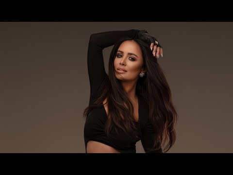 Aga Mrozińska - Girar La Noche ( oficial music video )