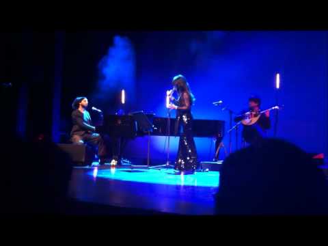 IdanReichelAndAnaMoura-YeshEmet.wmv