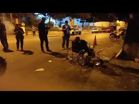 فضيحة مستشفى مغربي يرفض ادخال رجل مسن وتتركه يتَوَفَّى في الشارع