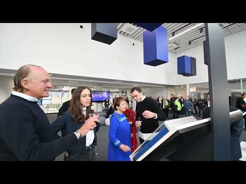 Lenze investiert 60 Millionen Euro und feiert Jubiläum