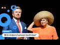 De koning komt terug van vakantie na boze reacties