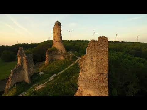 Zrucanina hradu Korlatko