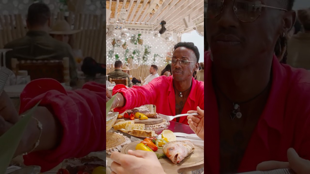 BEST BEACH LUNCH ST. MARTIN: 𝐑𝐚𝐢𝐧𝐛𝐨𝐰 𝐂𝐚𝐟𝐞́, 𝐆𝐫𝐚𝐧𝐝 𝐂𝐚𝐬𝐞 𝐁𝐞𝐚𝐜𝐡 | WEARESXM.com