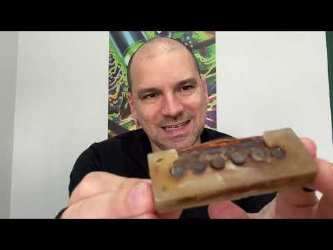 Sergio Dias' new pickup artist