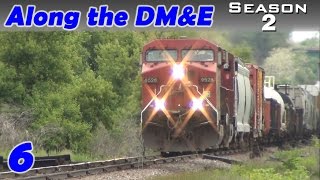 preview picture of video 'CP freight trains on Rutledge Hill, Ottumwa, IA 5/24/14'