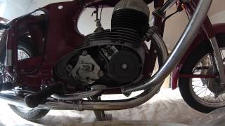 preview picture of video 'Запуск двигателя Jawa 350/360 (Start engine Jawa 350/360)'