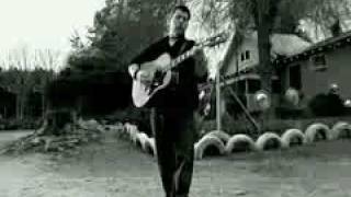 everlast-white trash beautiful (R)