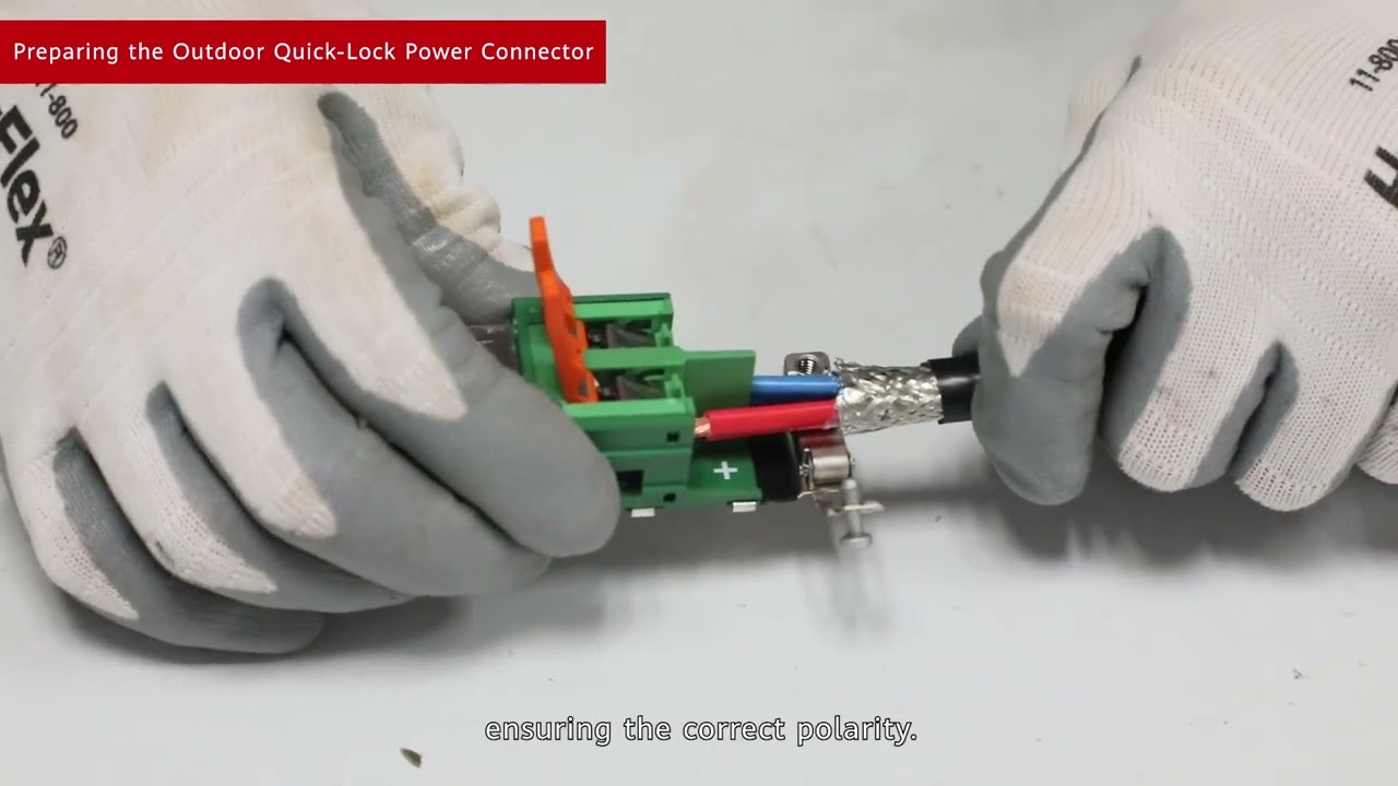 02 Installing the Optical Module and Preparing Cables