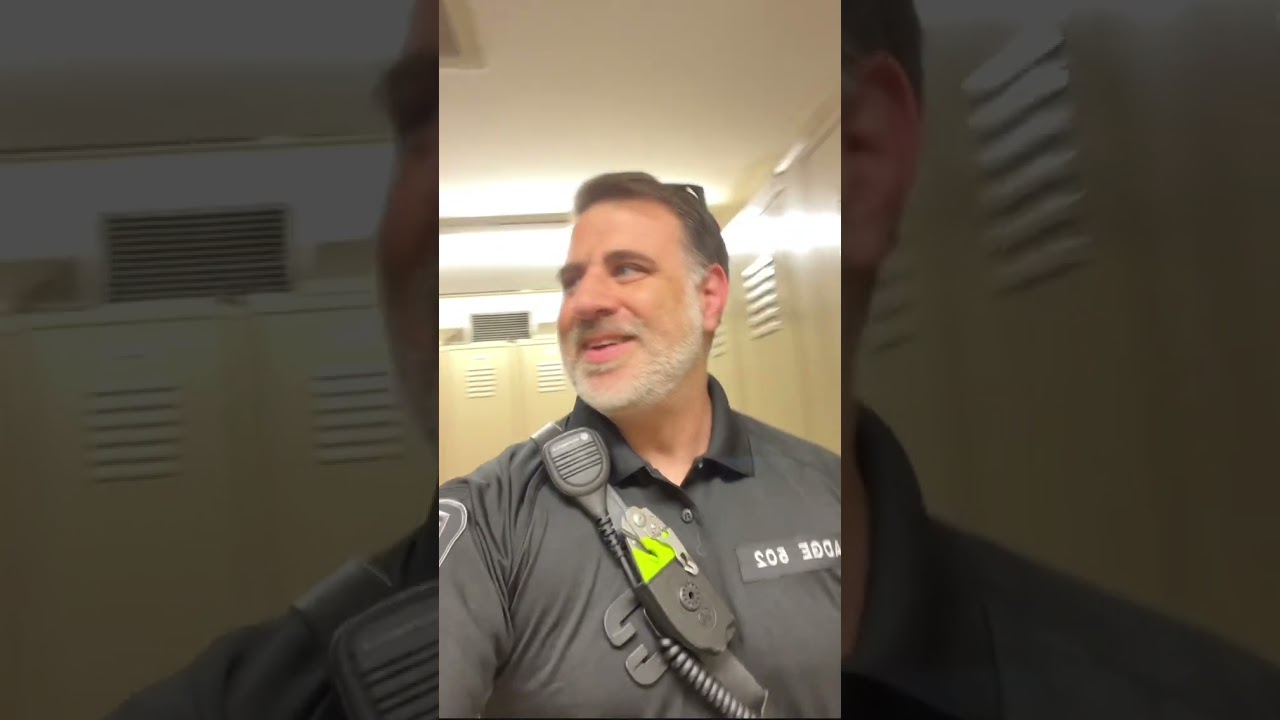 Guys…don’t start! #comedy #emt #ems #humor #doctor #funny #paramedic #nurse #booktok #emergency