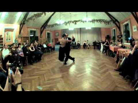 Paloma and Maximiliano - Tango Carrillon de la Merced - Rodolfo Biaggi - 20-04-2012