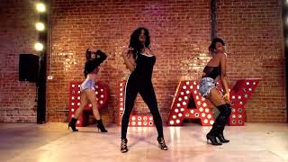 PURR MOVEMENT - ELLA MAI - SHOT CLOCK