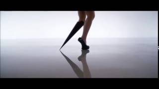 Channel 4 introduces Viktoria Modesta, the world’s first amputee pop artist.