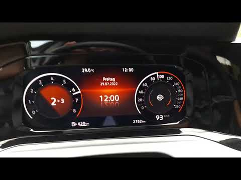 VW Golf 8 1.0 110 HP Acceleration