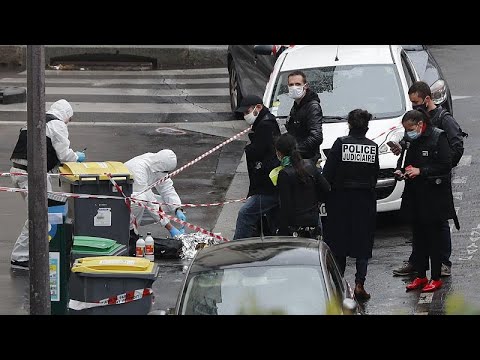 Attacco di Parigi: nuovi fermi, il ministro dell'Interno "È terrorismo"
