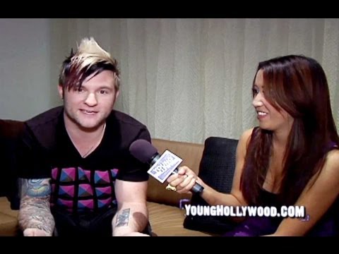 Blake Lewis Beatboxes to Stardom