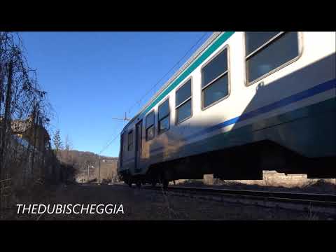 TRENO REGIONALE IN TRANSITO A ROCCAVIONE (CN) SAB. 14 - 12 - 2019