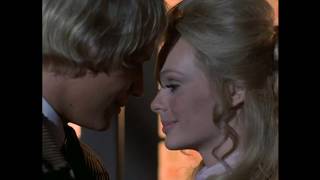 What A Kiss! - David Soul kissing montage